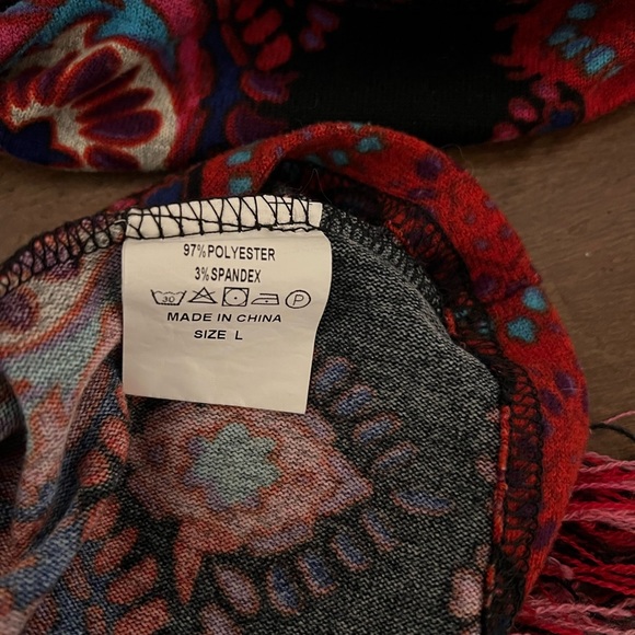 Bila sweater dress in size Large. - Picture 10 of 10